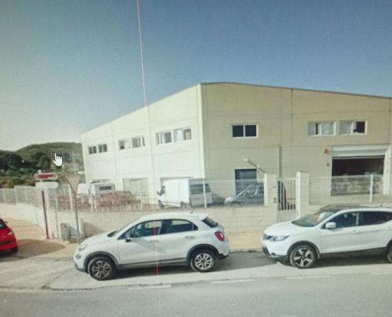Nave en calle Modelistas photo 1