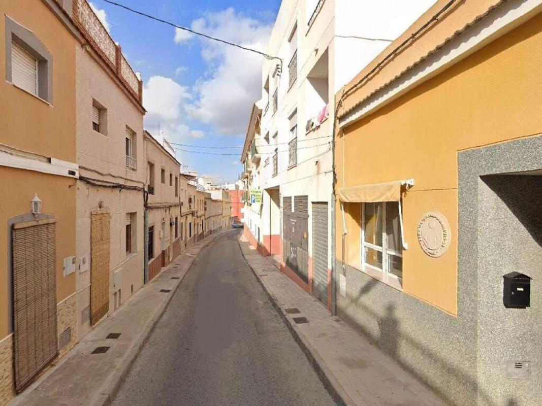 Propiedades en venta y alquiler en España photo 4