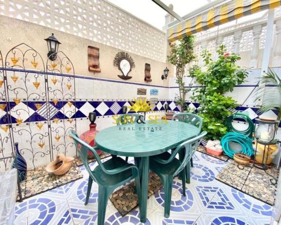 Independent chalet for sale in Barrio Torreblanca, Torrevieja
 photo 2