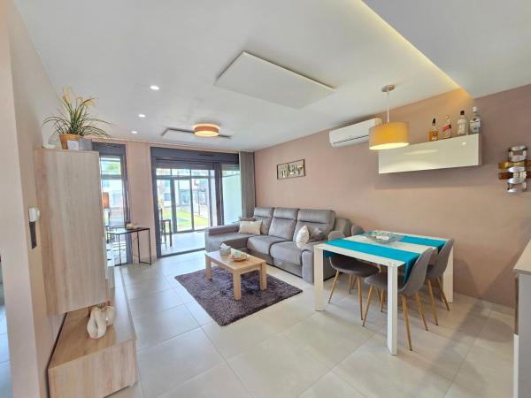 Sale of flat in Calle Txacolina, 116, Torrevieja
 photo 4