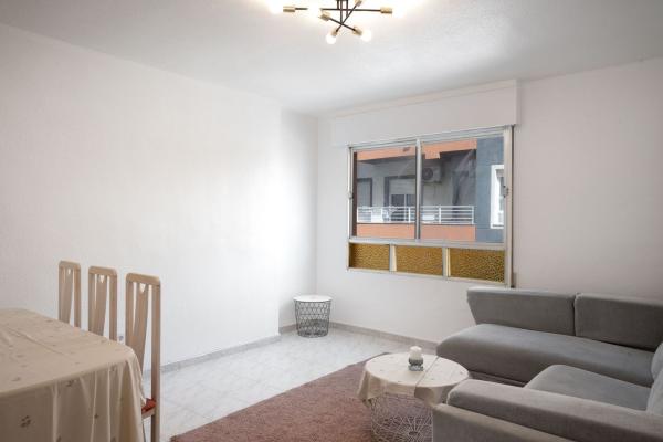 Venta de piso en Calle Concordia, Torrevieja
thumbnail 2