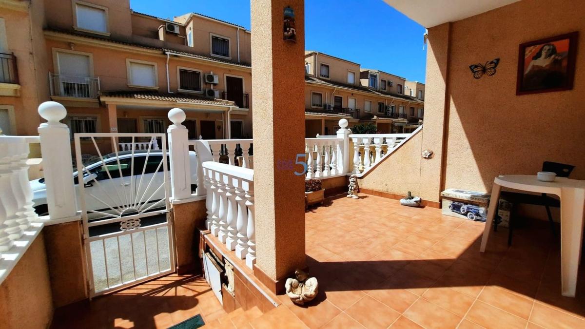 Продажа отдельного шале в Barrio Playa Flamenca, Ориуэла photo 5