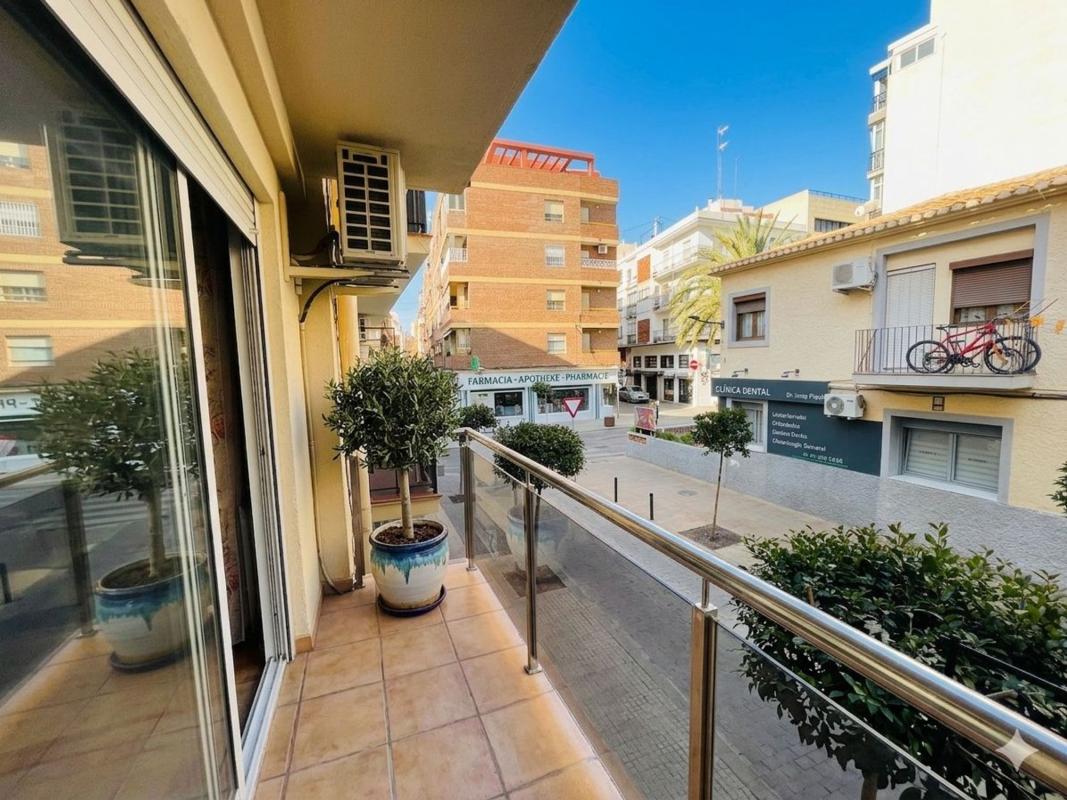 Продажа квартиры на Calle del Pino, 10, Бенидорм
 photo 3