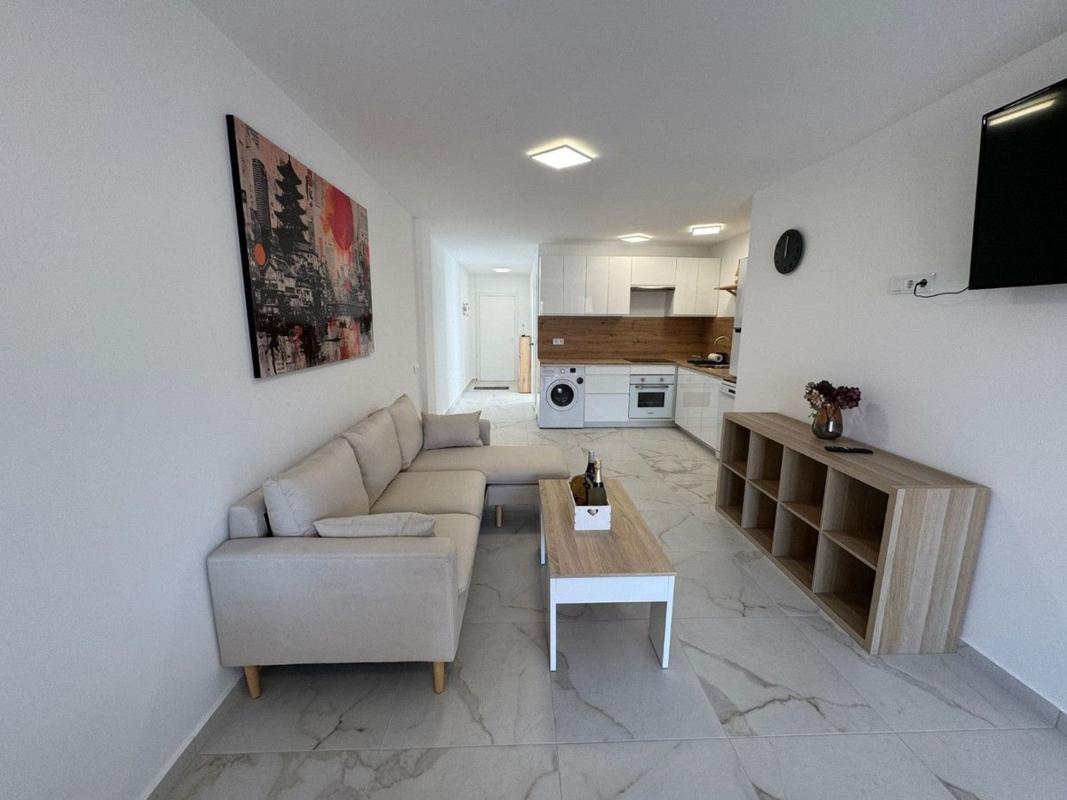 Продажа квартиры на Calle San Miguel de Salinas, 7, Торревьеха
photo 5