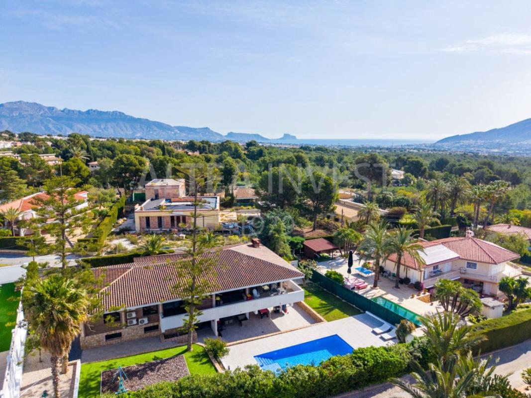 Venta de chalet independiente en Pueblo Levante, Benidorm
 photo 3