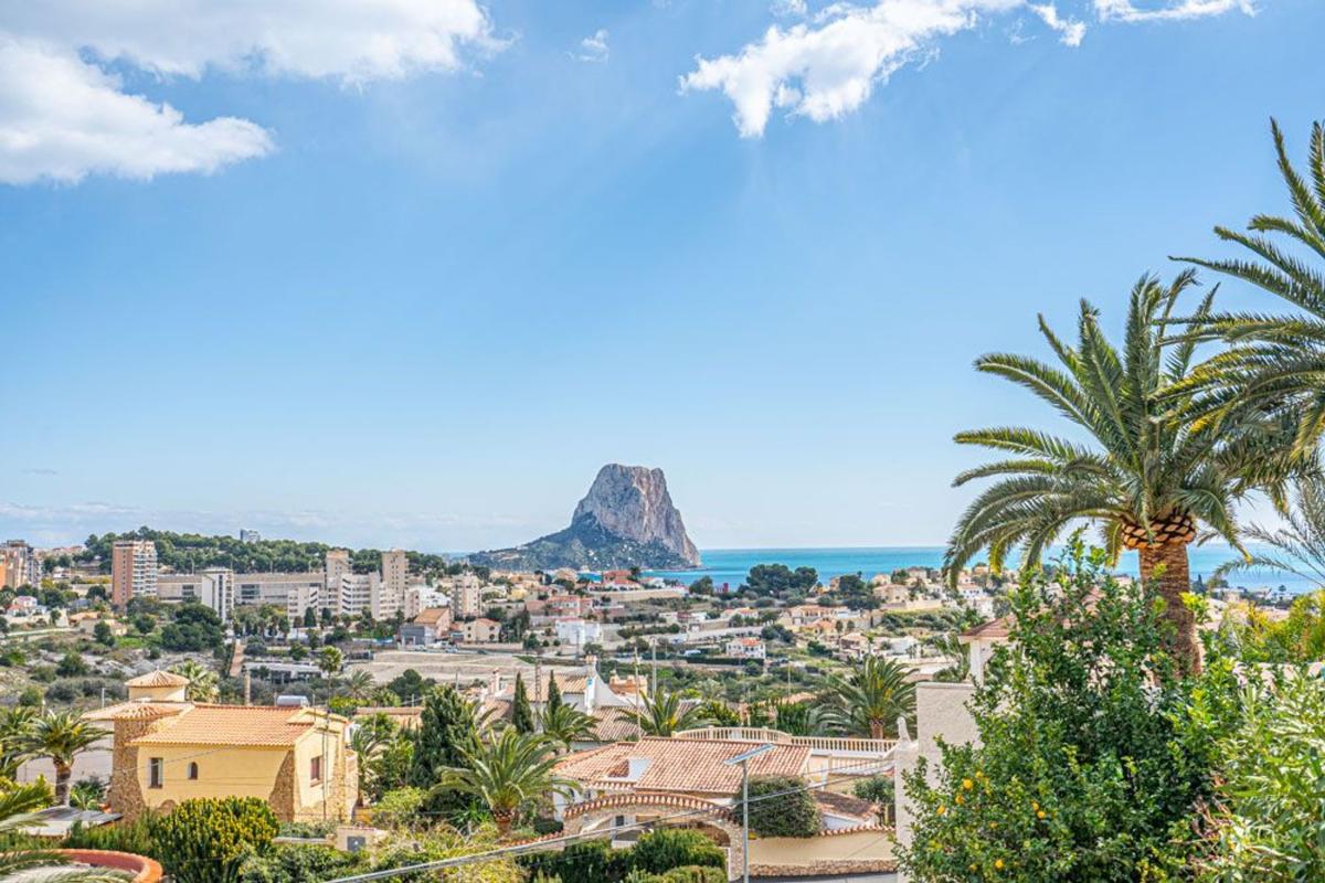 Sale of independent chalet in Canuta, Calpe
photo 1