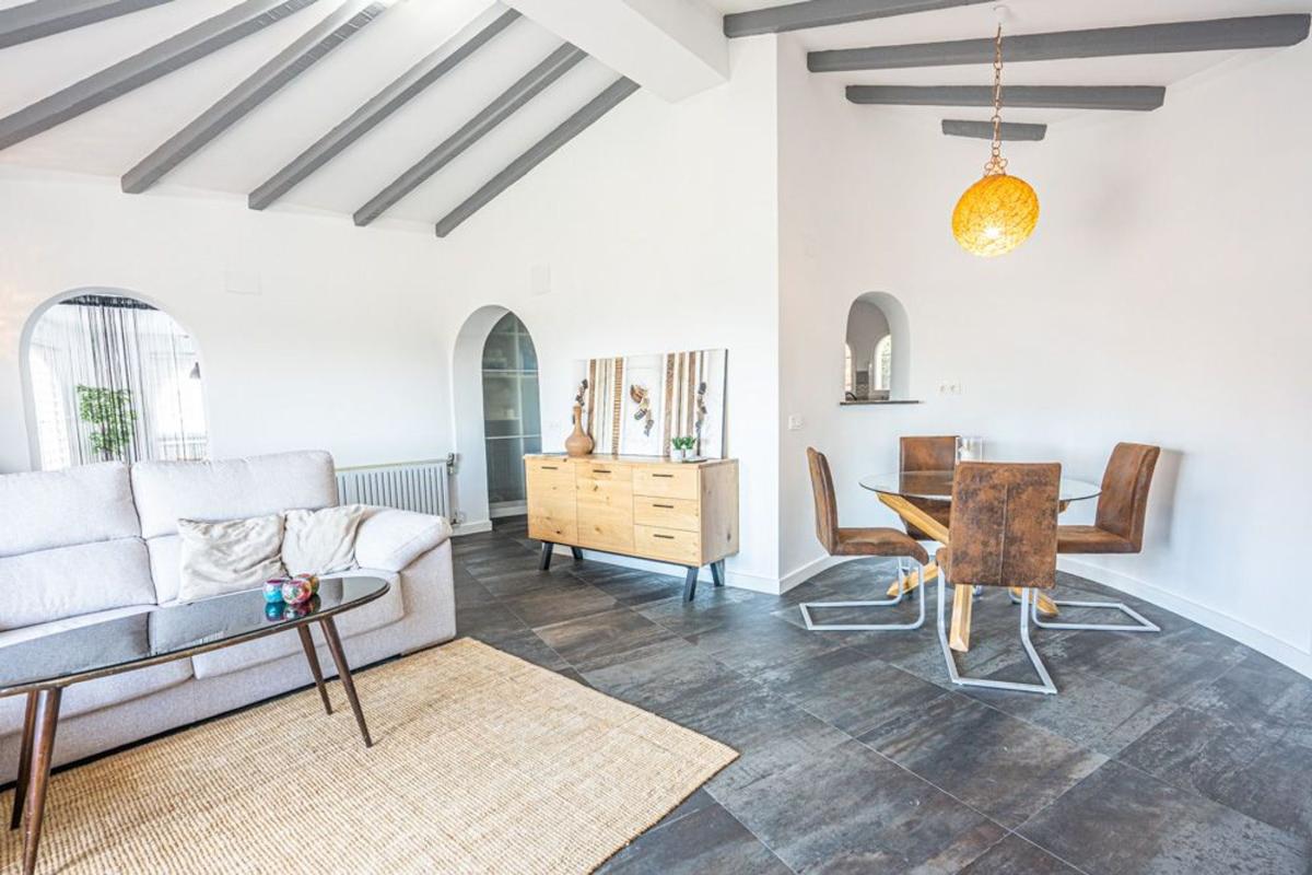 Sale of independent chalet in Canuta, Calpe
photo 3