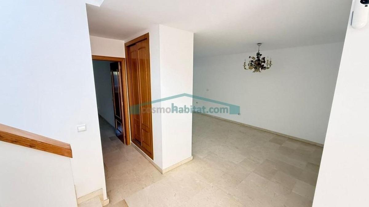 Venta de chalet adosado en Barrio Alicante Golf , Alicante / Alacant photo 5
