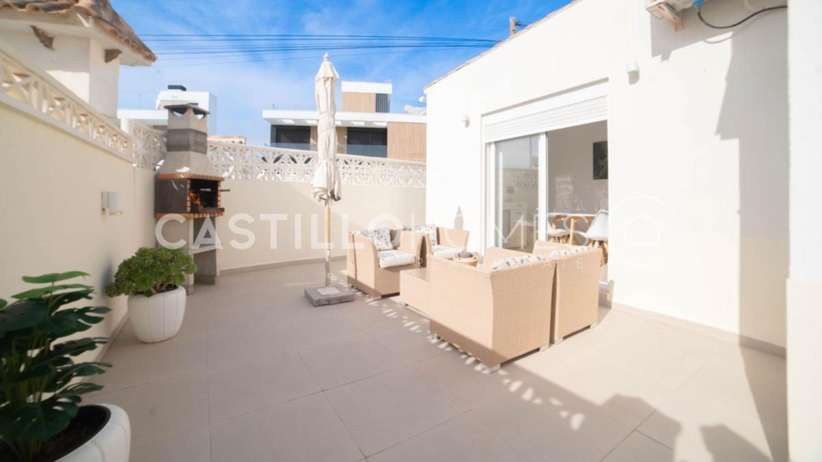 Sale of apartment in Barrio Aguas Nuevas, Torrevieja
 photo 4