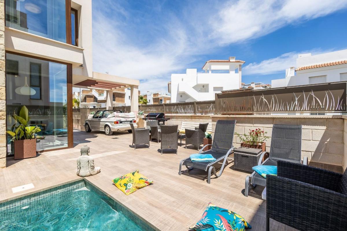Venta de chalet independiente en Avenida Argentina, 33, Rojales
photo 3