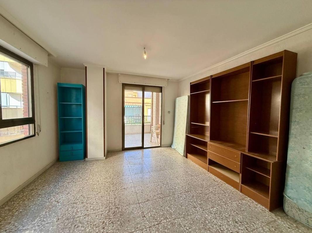Venta de piso en Calle Ulpiano, Torrevieja
 photo 4
