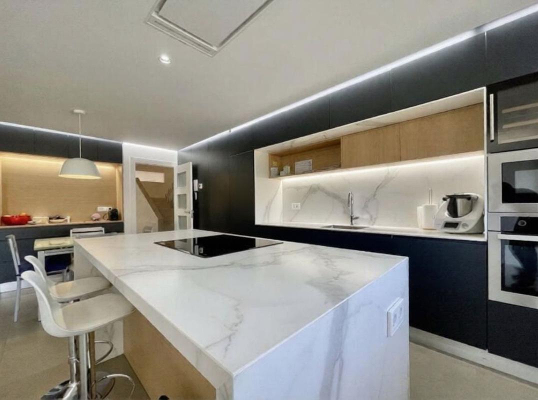 Sale of townhouse in Calle del Jilguero, 2 , Alicante photo 3