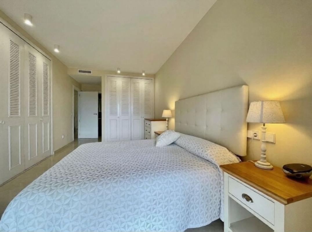 Sale of townhouse in Calle del Jilguero, 2 , Alicante photo 5