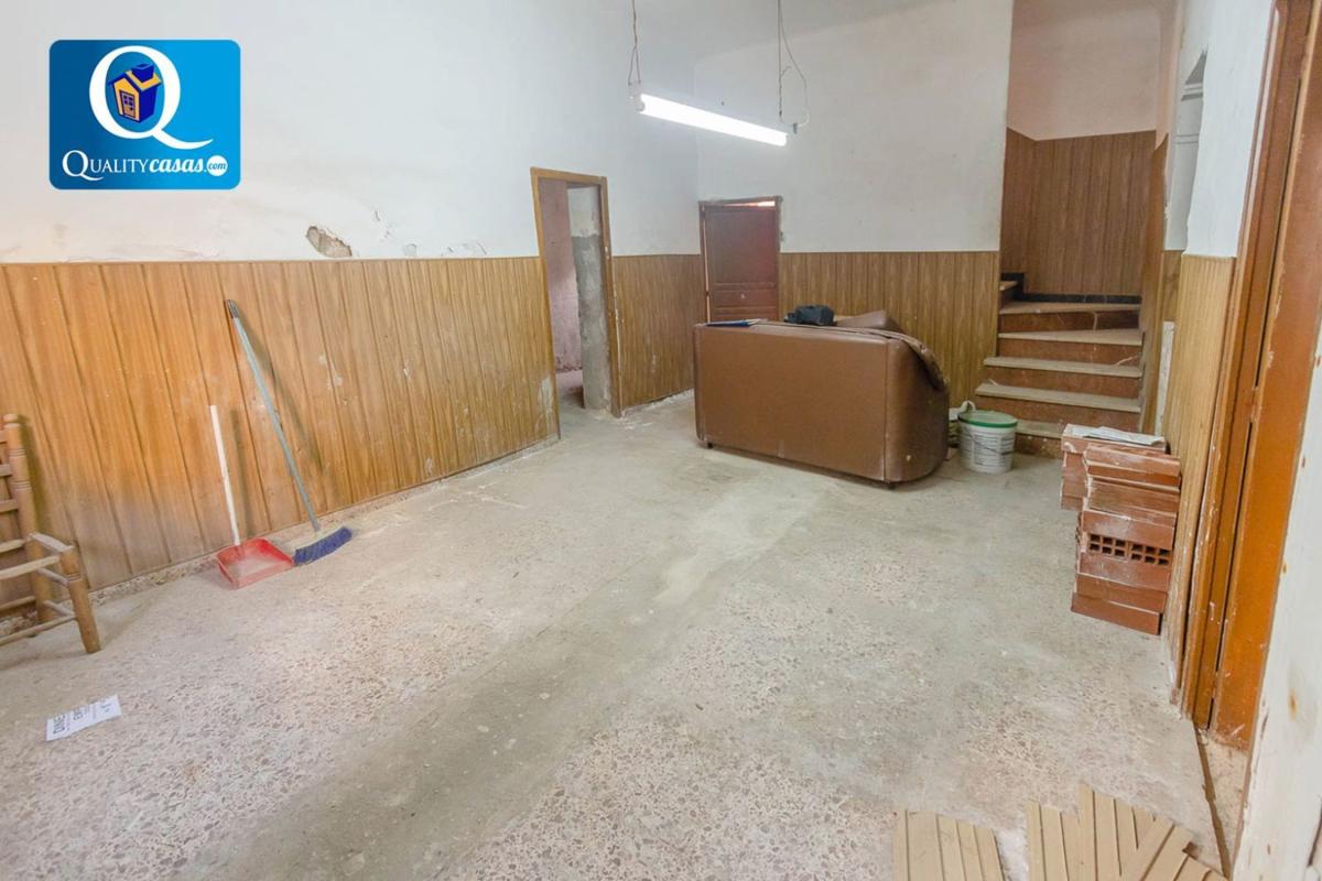 Недвижимость на продажу и в аренду в Испании photo 1
