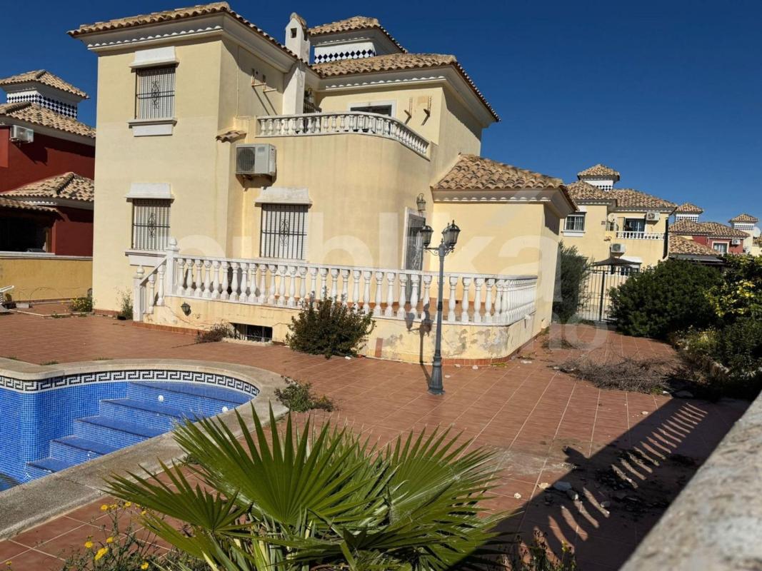 Venta de chalet independiente en Calle Estonia, Algorfa
photo 3