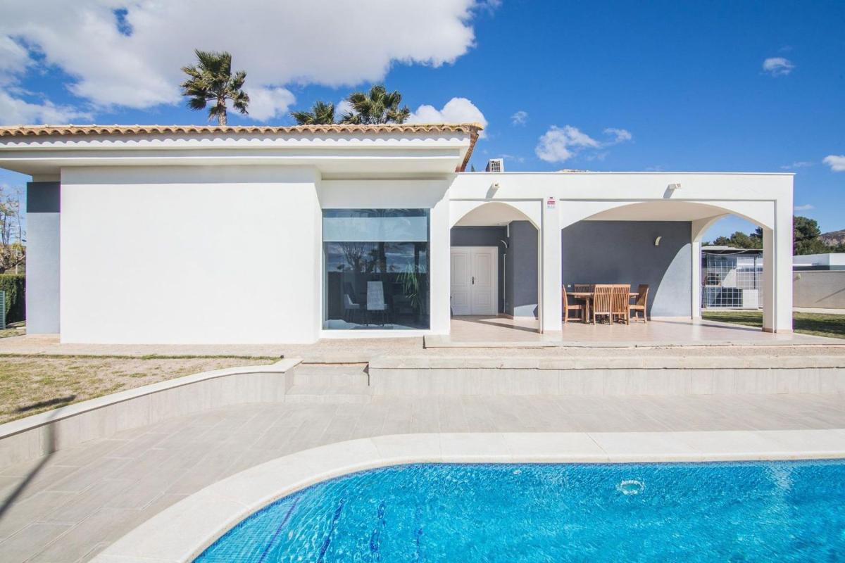 Venta de chalet independiente en Avenida del Mediterráneo, Monforte del Cid
 photo 4
