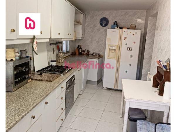 Chalet independiente en venta en Calle Major, Confrides
 photo 3