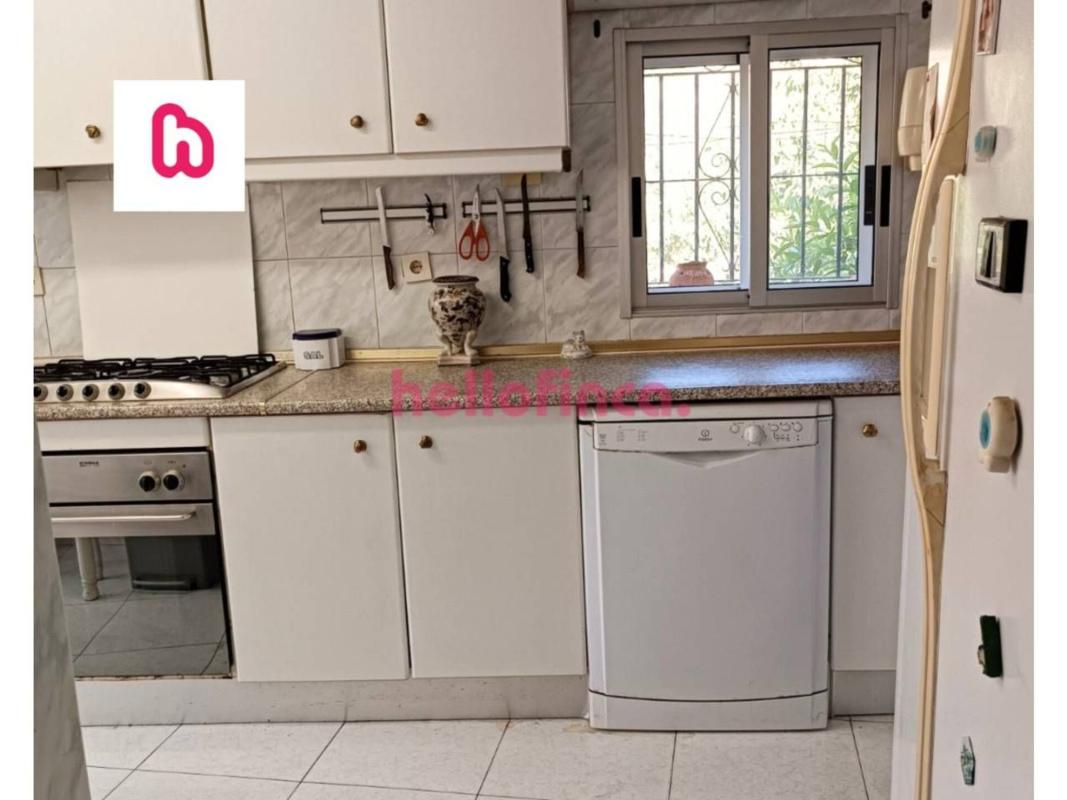 Sale of independent chalet in Calle Major, Confrides
photo 4