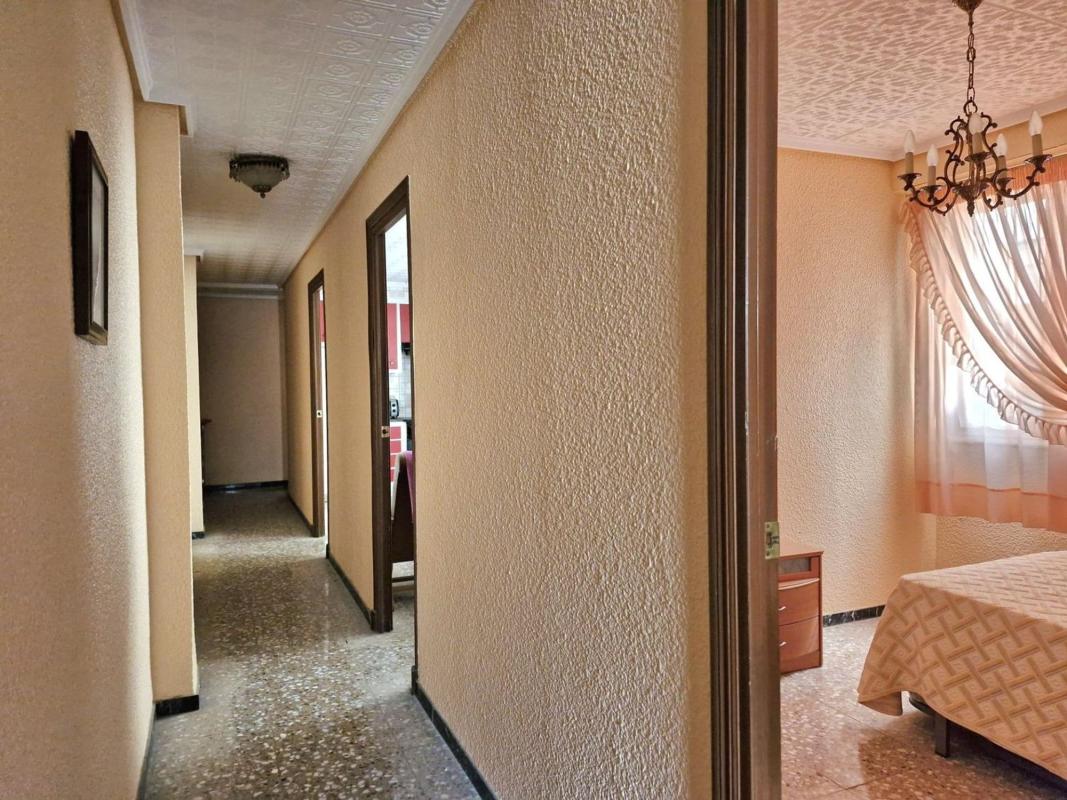 Sale of apartment in Barrio Carrús Oeste, Elche / Elx
photo 4