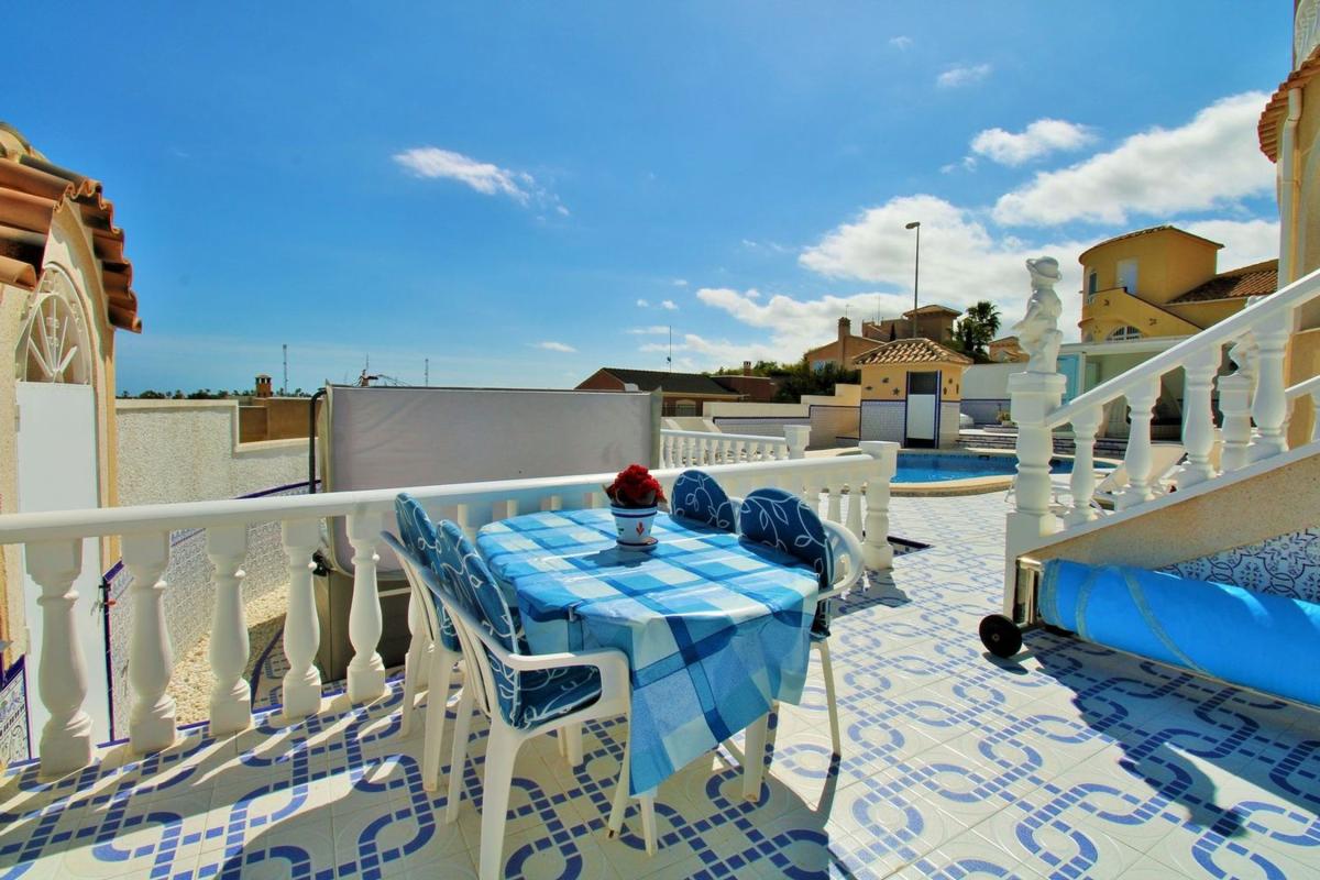 Venta de chalet independiente en Calle mexico, Orihuela
 photo 4