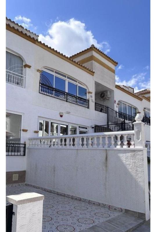 Venta de ático en  Calle Manzano, Orihuela photo 2