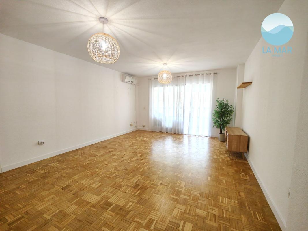 Sale of apartment in Calle Deportista Manuel Suárez, Alicante
photo 4