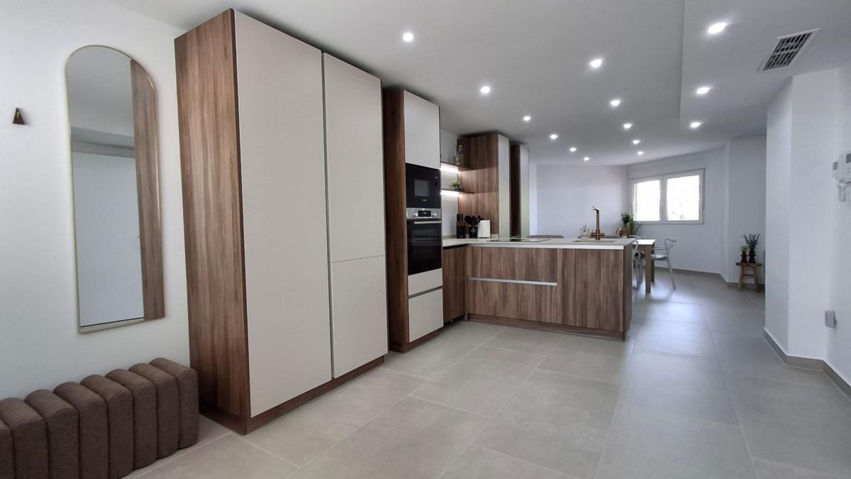 Продажа квартиры на Calle Doña Sinforosa, Торревьеха
photo 2