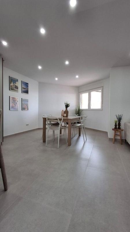 Продажа квартиры на Calle Doña Sinforosa, Торревьеха
photo 4