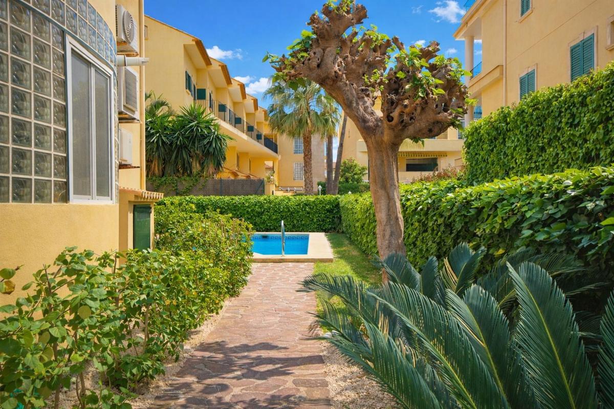 Venta de piso en Calle Gèvova, Jávea/Xàbia
 photo 2