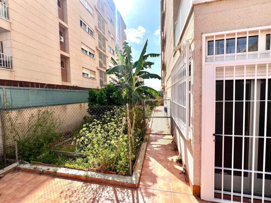 Продажа квартиры на Barrio Nueva Torrevieja, Торревьеха
photo 3