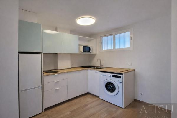 Duplex for sale on Avenida Ametlla de Mar, Benidorm thumbnail 2
