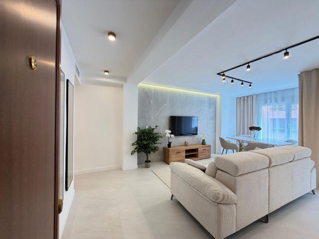 Продажа квартиры на Avenida de la Purisima, Торревьеха
photo 2