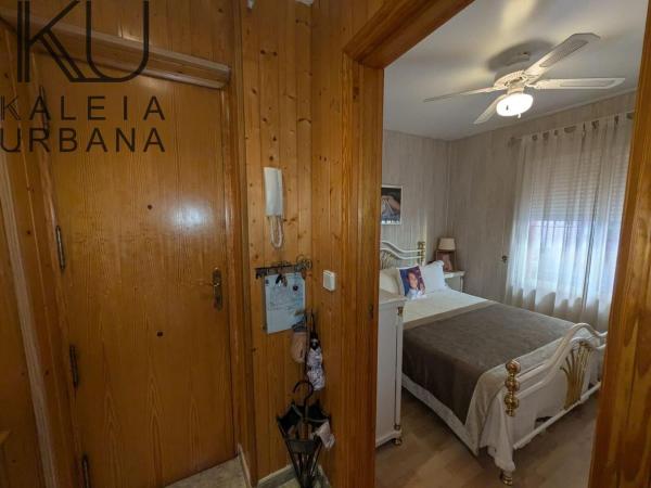 Продажа квартиры на Calle del Doctor Bergez, Аликанте / Алакант
 photo 3