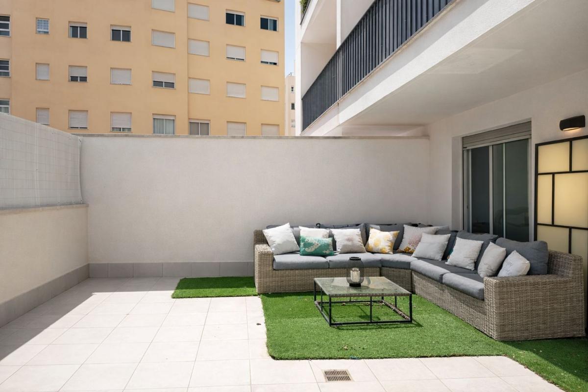 Venta de piso en Calle de Pedreguer, Denia
 photo 2