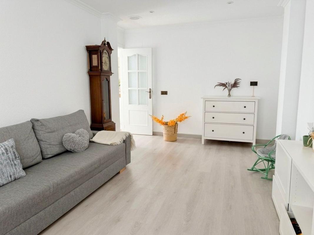 Venta de piso en Calle Antonio Pascual Quiles, 43, Elche / Elx
photo 2