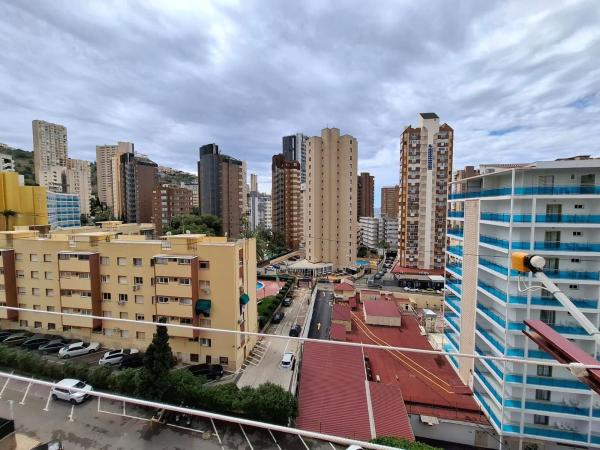 Sale of flat in Calle de Londres, Benidorm
photo 1