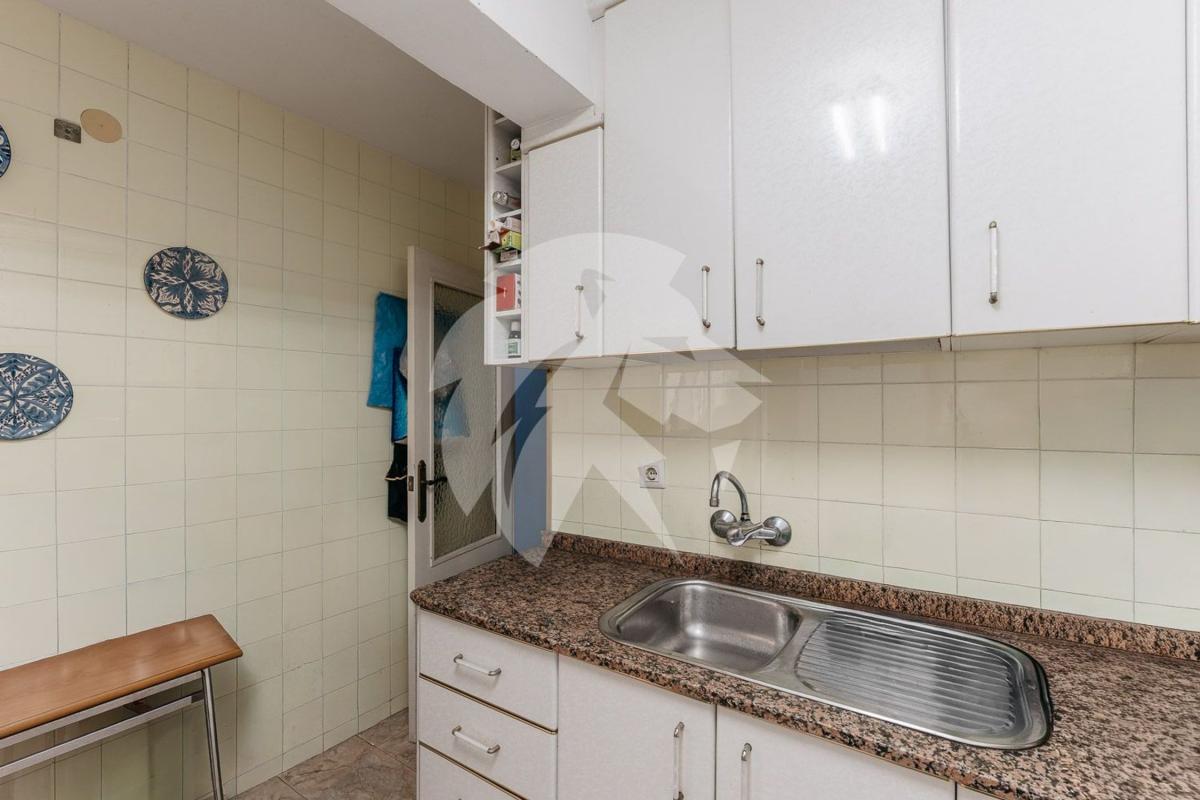 Продажа квартиры на Calle Pardo Gimeno, Аликанте / Алакант
photo 4