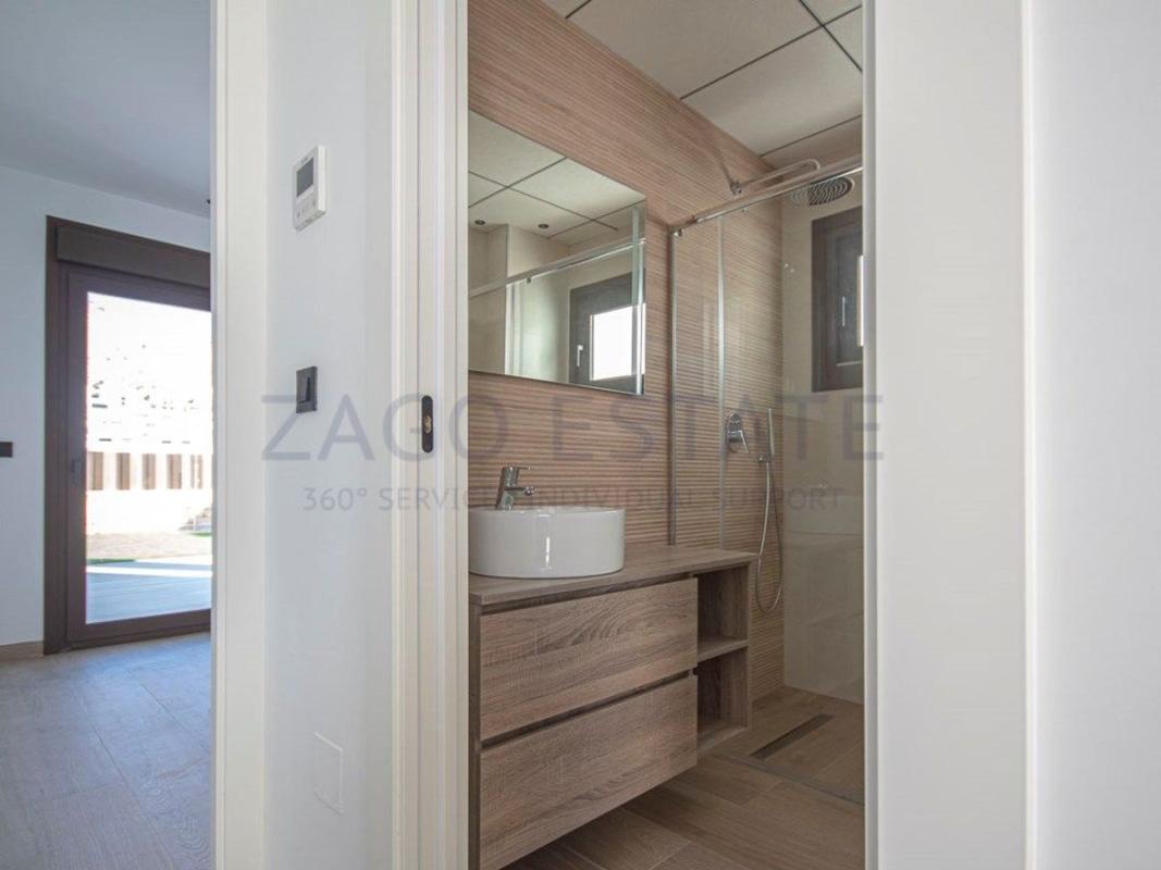 Venta de chalet independiente en Calle d'Equador, 37, Finestrat
 photo 5