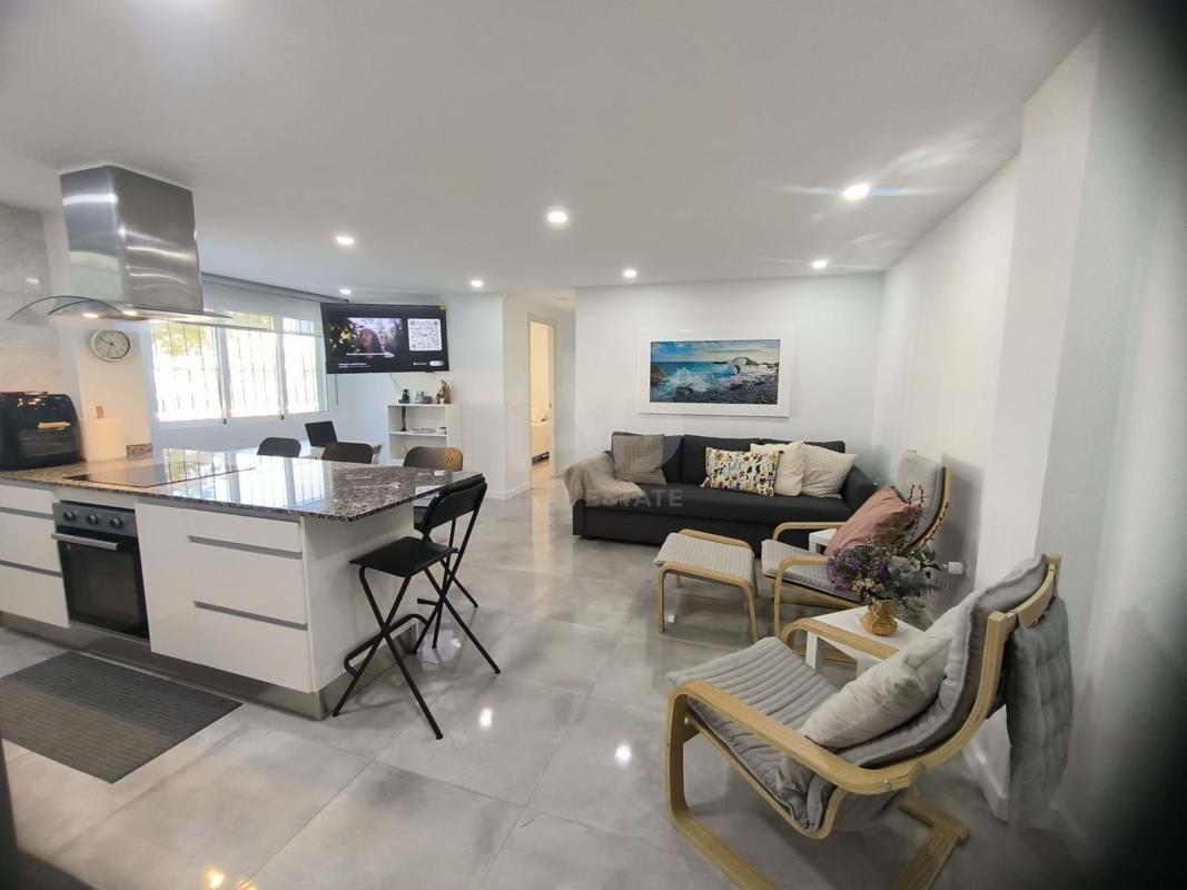 Venta de piso en Barrio Ciudad Jardín, Alicante / Alacant
 photo 4