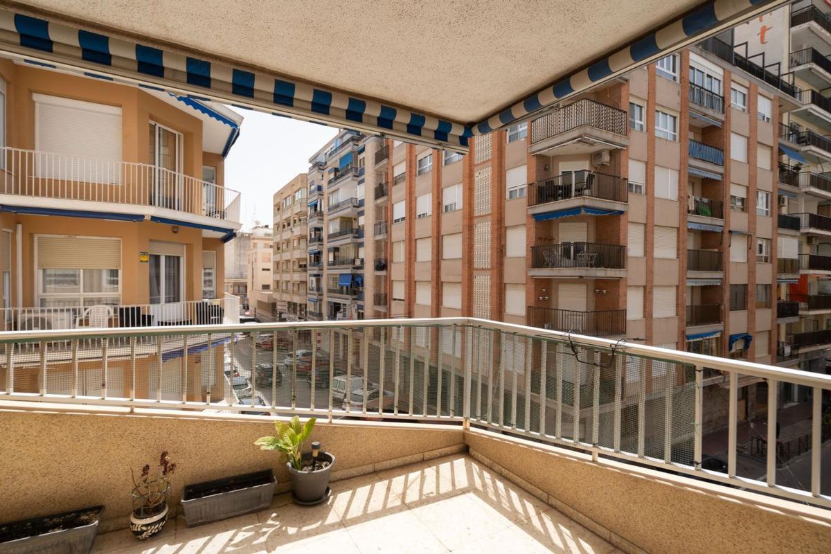 Sprzedaż mieszkania w Avenida Canalejas, Santa Pola
 photo 3