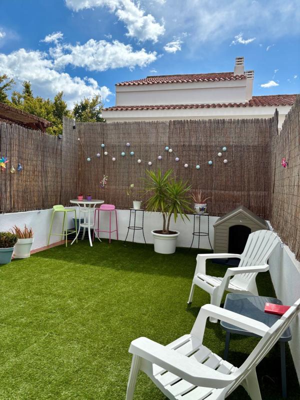 Продажа таунхауса в Calle Trident, 15 , Аликанте / Алакант photo 1