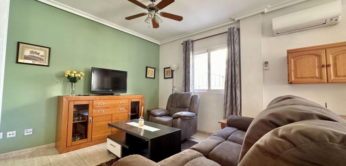 Venta de piso en Barrio Zeniamar, Orihuela
photo 3