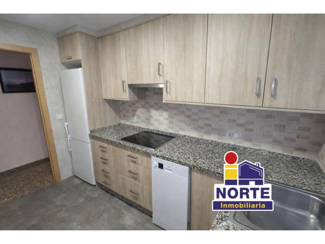 Venta de piso en Barri Zona Nord, Alcoy / Alcoi
photo 1