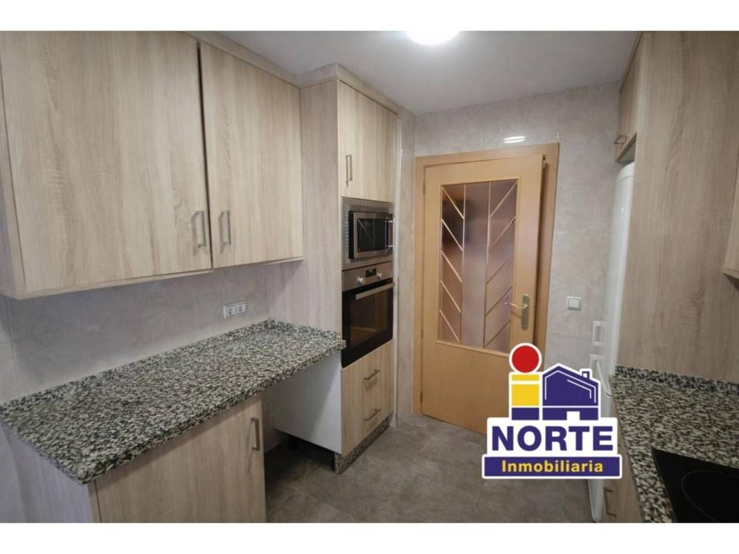 Venta de piso en Barri Zona Nord, Alcoy / Alcoi
photo 2