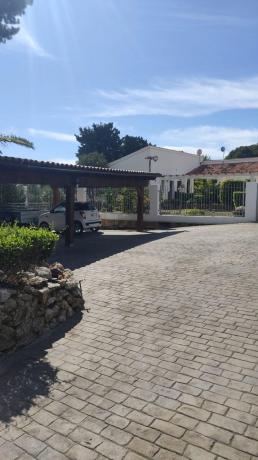 Casa independiente en calle Donyana thumbnail 2