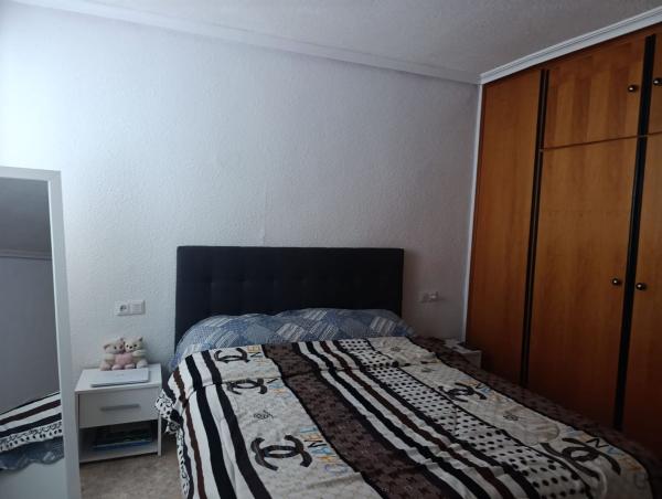 Sale of flat in Calle Nostra Senyora dels Angels s/n, Alicante
thumbnail 1