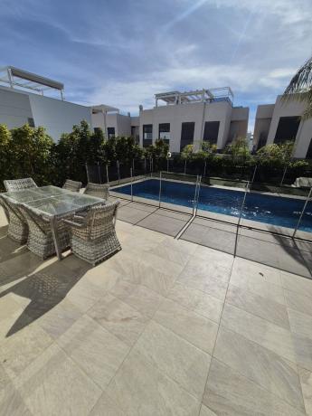 Chalet independiente en venta en Barrio Pueblo Bravo, Rojales
thumbnail 2