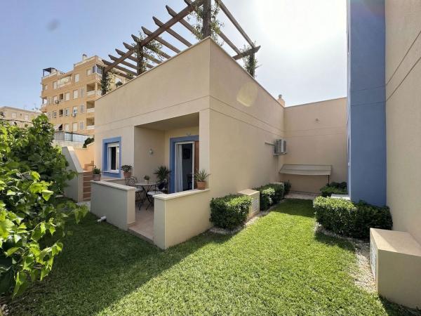 Chalet pareado en avenida del Puerto, 25 thumbnail 1