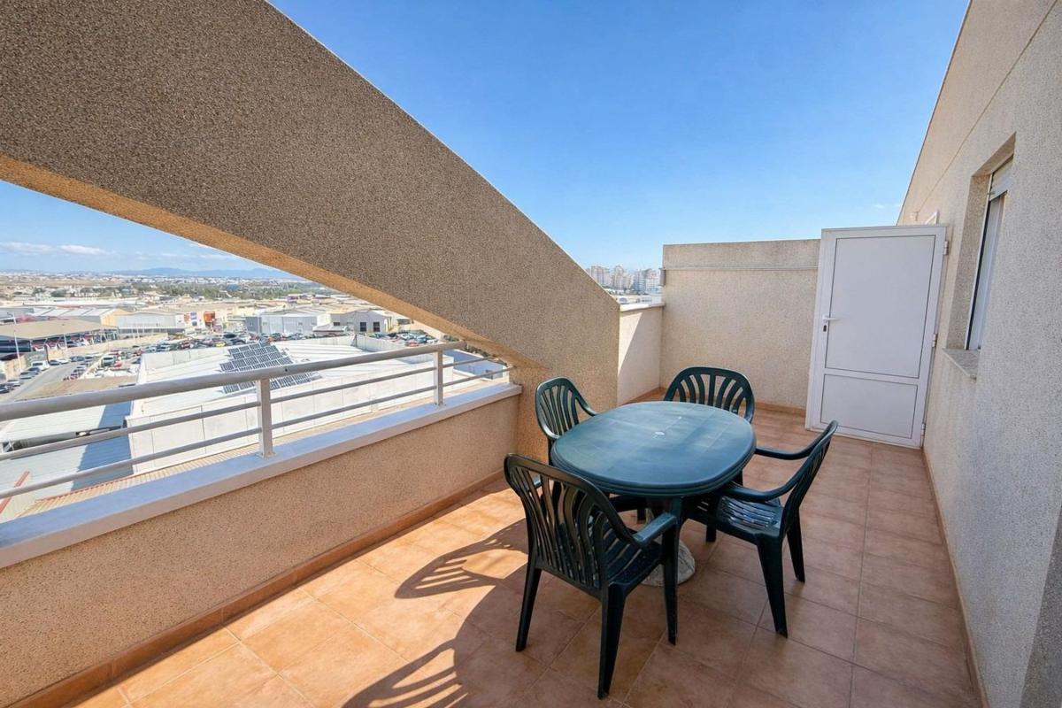 Продажа пентхауса на Calle Caritas, 2, Торревьеха photo 1