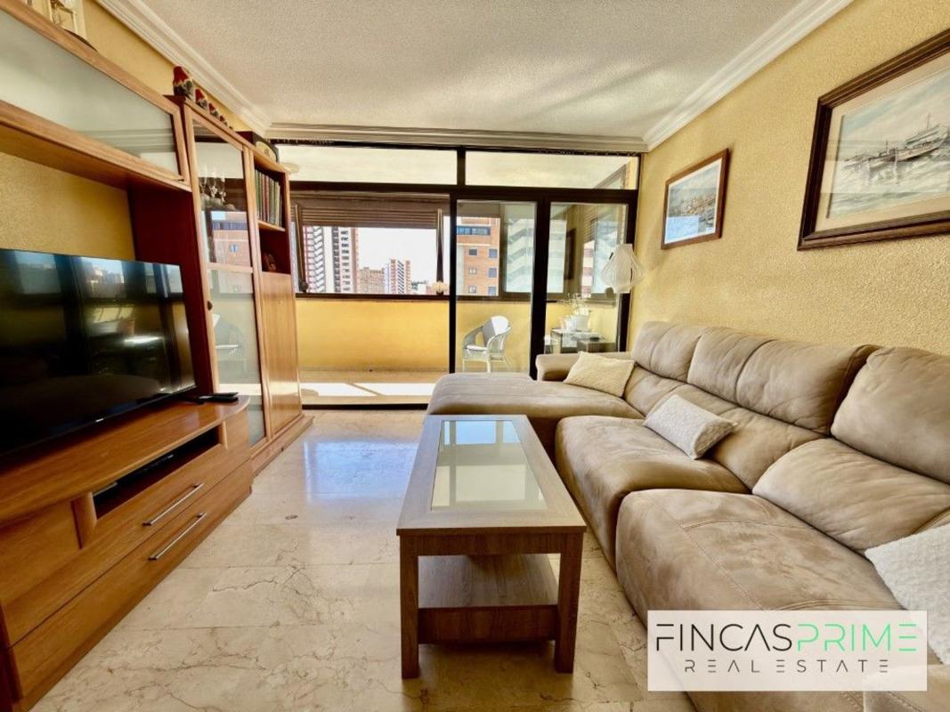 Sale of apartment in Calle del Secretario Juan Antonio Baldovi, Benidorm
photo 4